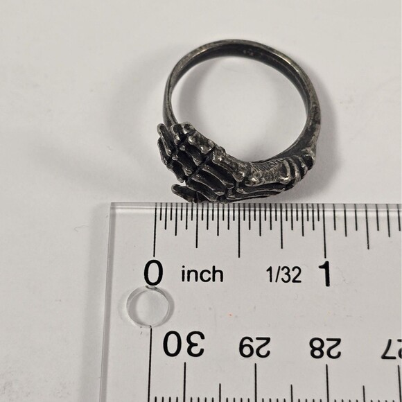 England 2000 Skeleton Hand Bones Gothic Biker Grunge Detailed Ring Sz 12 - Picture 7 of 7